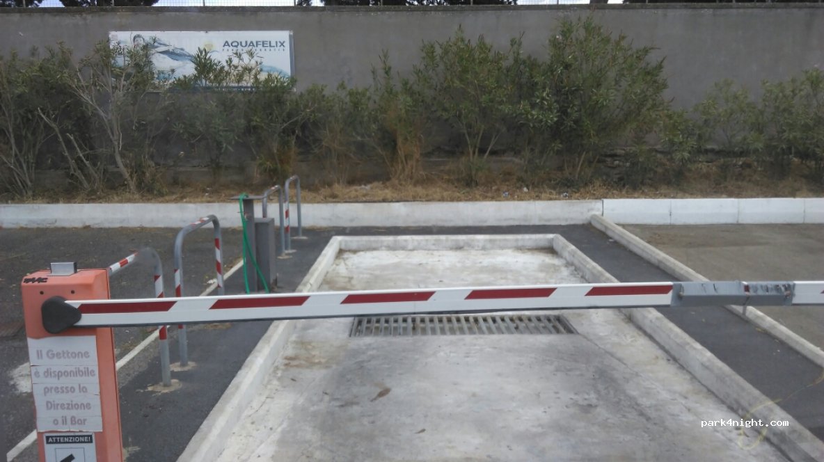 (00053) Civitavecchia - Via Gaspare Pecorelli — foto 3
