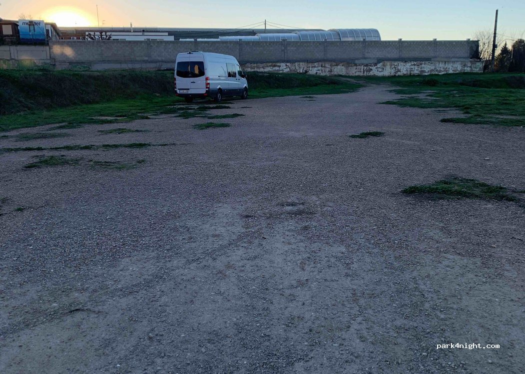 (50700) Caspe - 14 Calle Diputación — foto 3