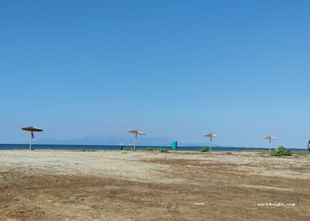 (670 63) Porto Lagos - Unnamed Road — foto 2