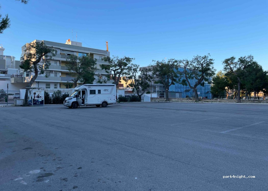 (70043) Monopoli - 2 Via Sibilla Bartolomeo — foto