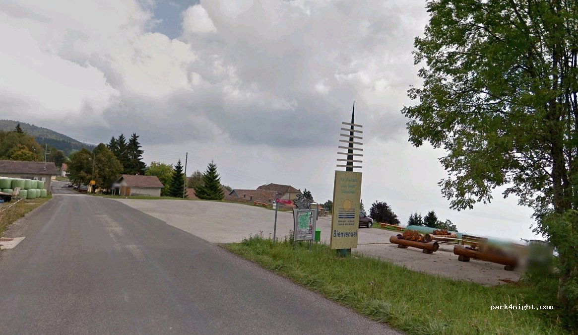(1453) Mauborget - 9-11 Route du Village — foto
