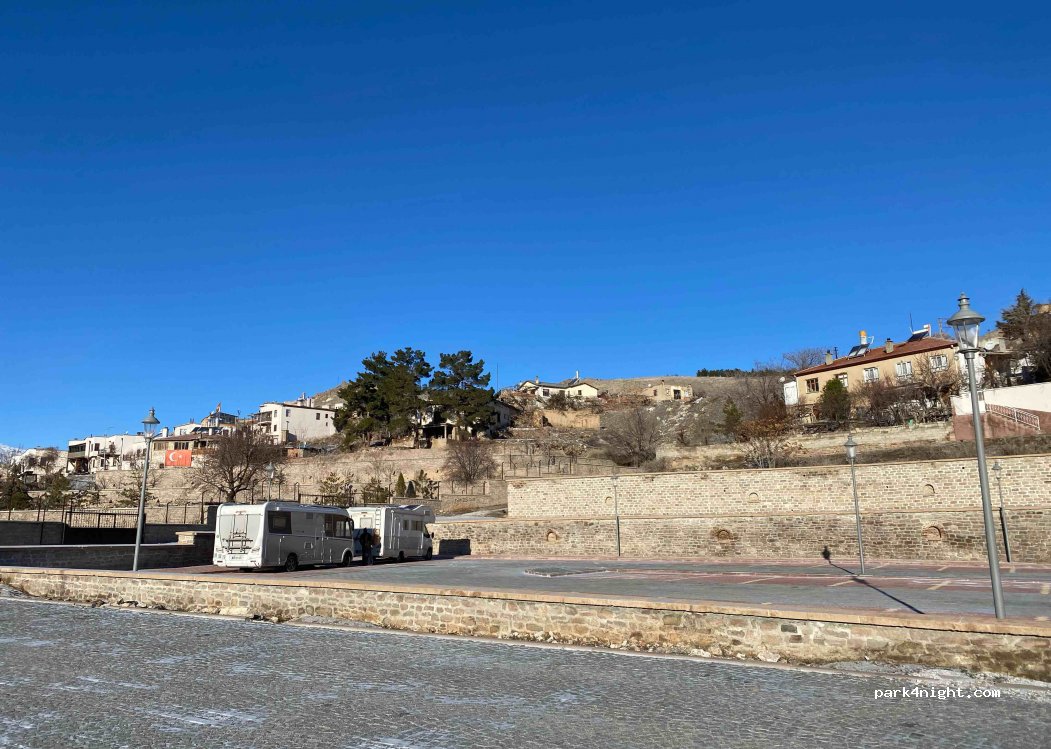 (42132) Selçuklu - 3 Karataş Sokak — foto
