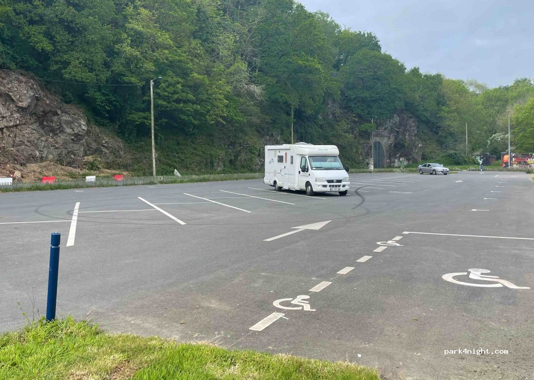 (29200) Brest - Parking Rpe des Capucins — foto