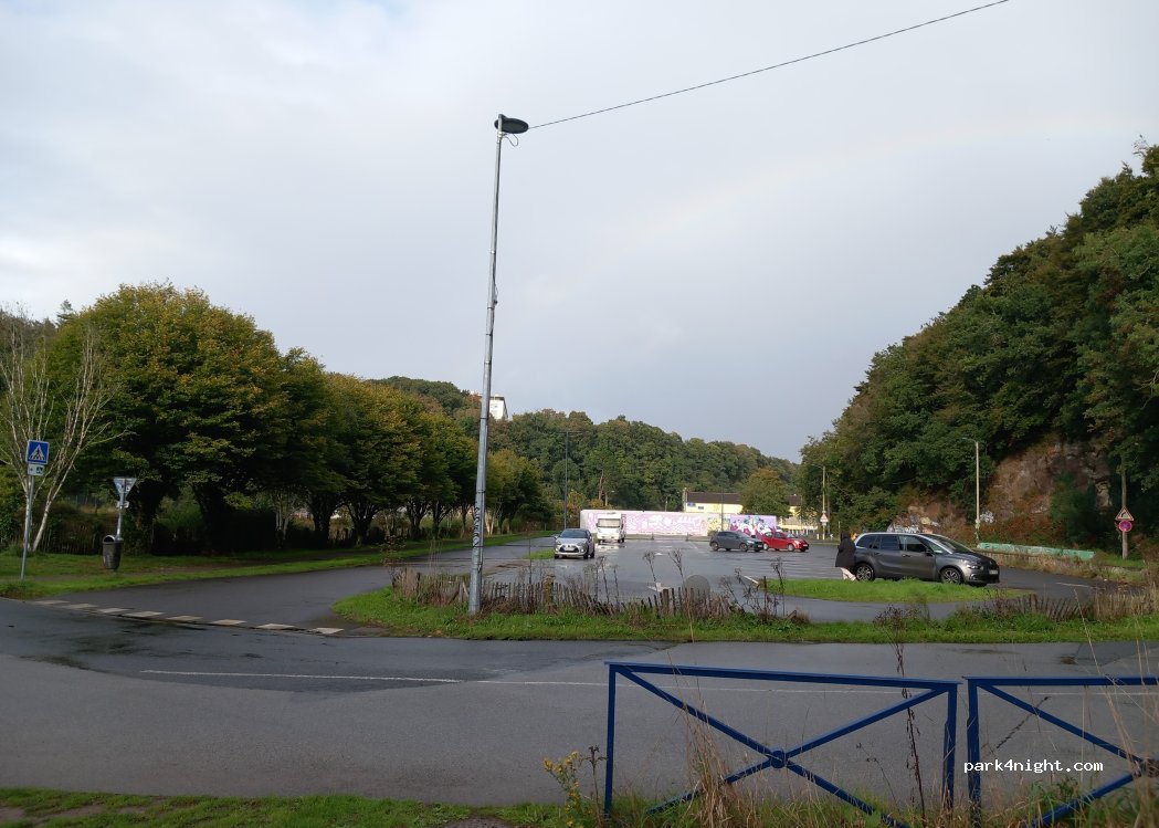 (29200) Brest - Parking Rpe des Capucins — foto 3