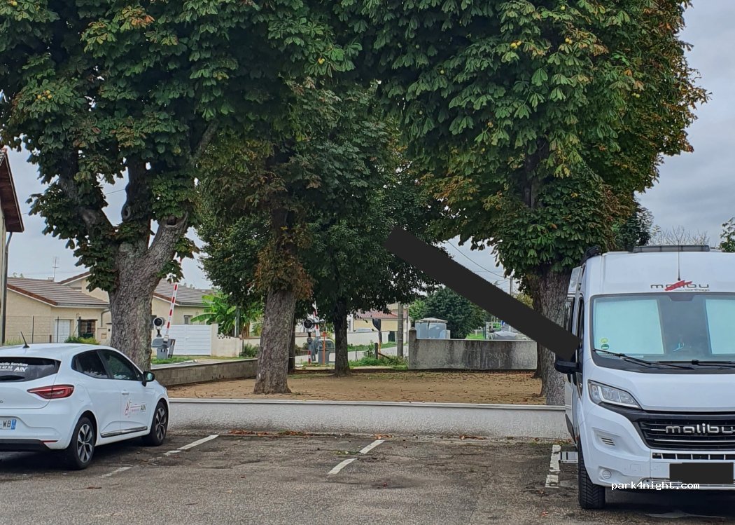 (01500) Ambutrix - 43 Rue des Granges — foto