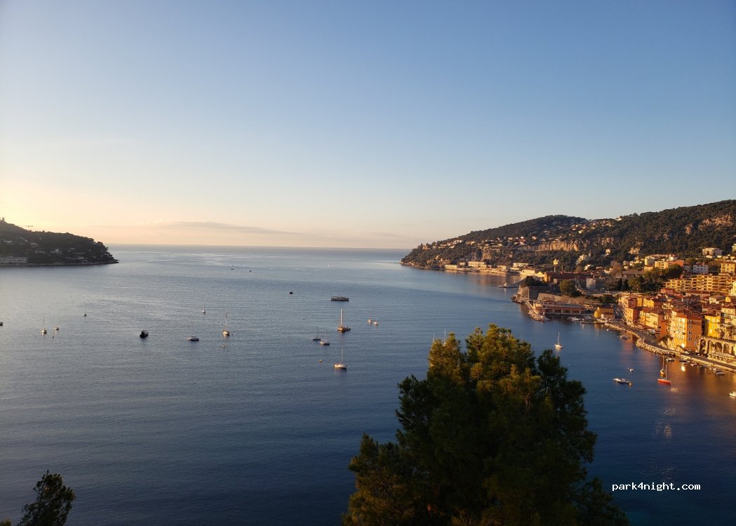 (06230) Villefranche-sur-Mer - Bd Napoleon III — foto 2