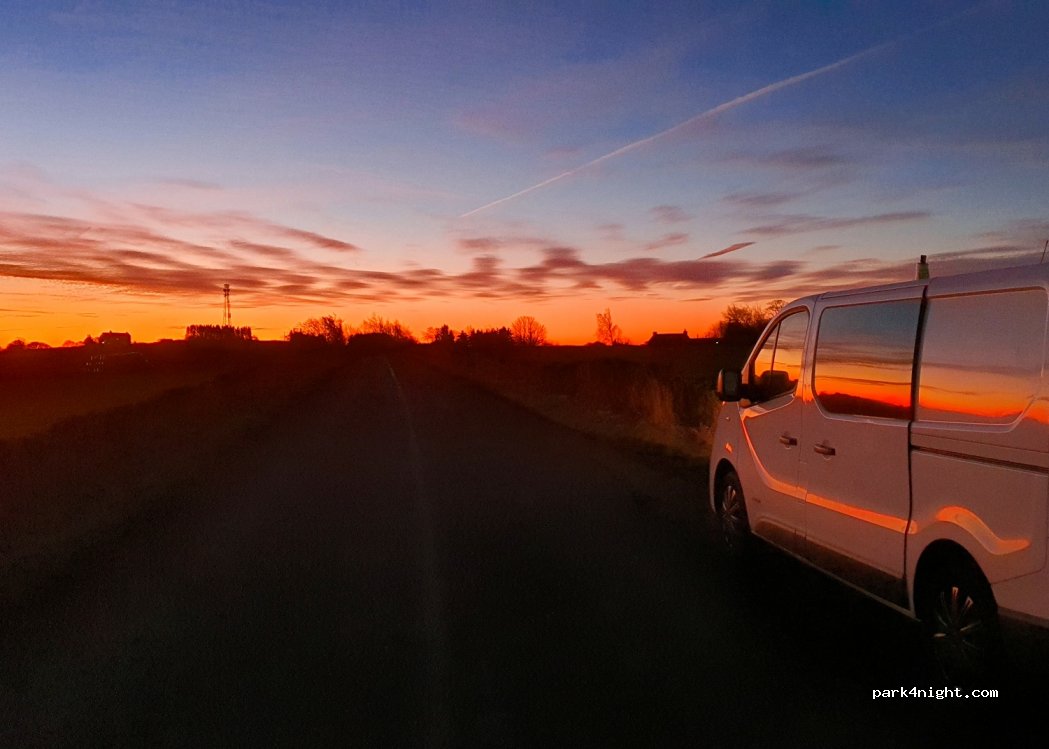 (S42 7JJ) Chesterfield - Unnamed Road — foto