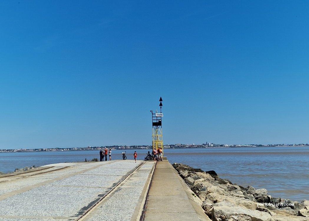 (33123) Le Verdon-sur-Mer - D1215 — foto 4