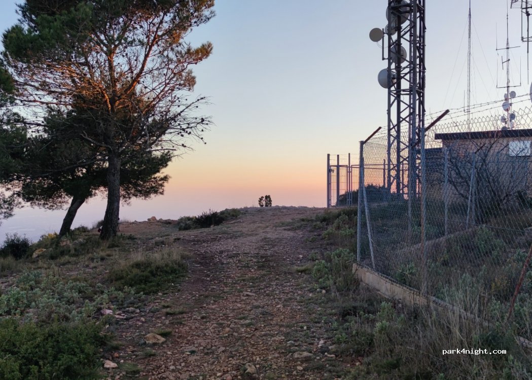 (46118) Serra, Valencia - Unnamed Road — foto
