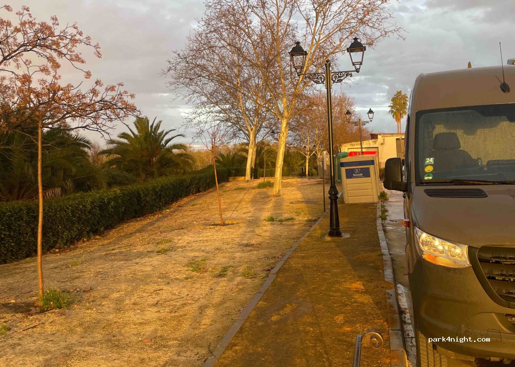 (23730) Villanueva de la Reina - 2 Poligono UE5 — foto 4