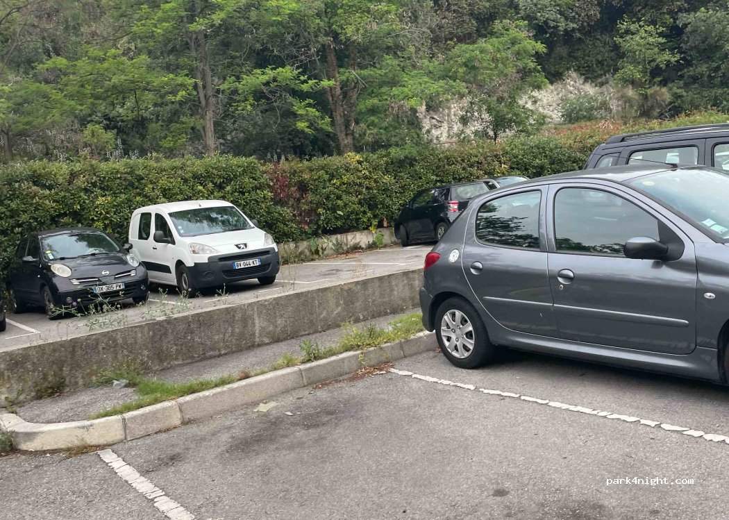 (06100) Nice - Av. de Gairaut — foto 2
