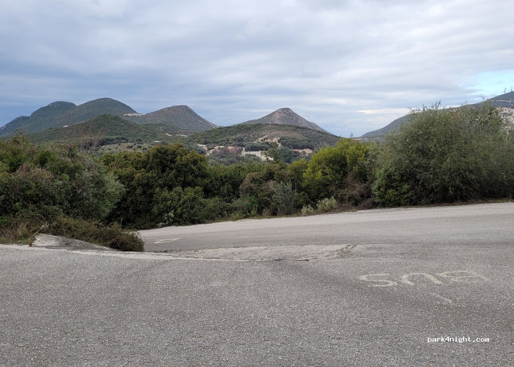 (480 60) Parga - Unnamed Road — foto 2