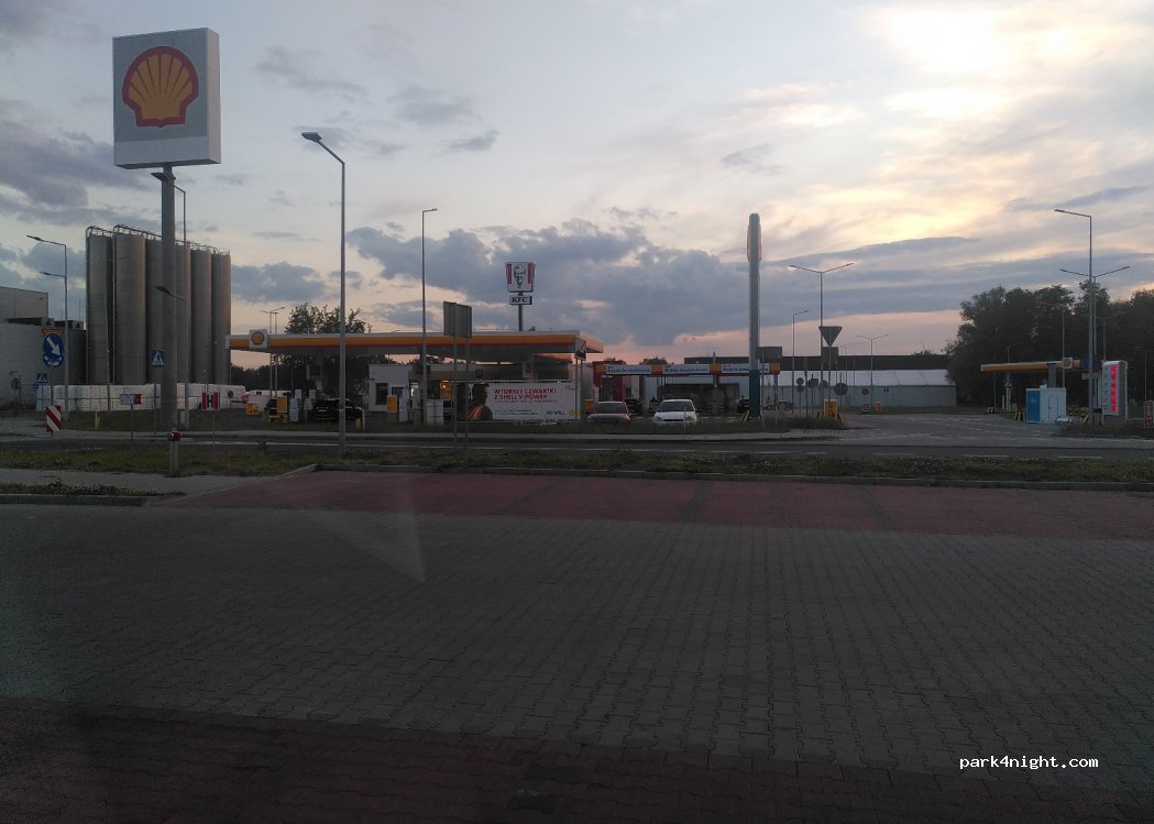 (32-600) Oświęcim - 1H Fabryczna — foto 2