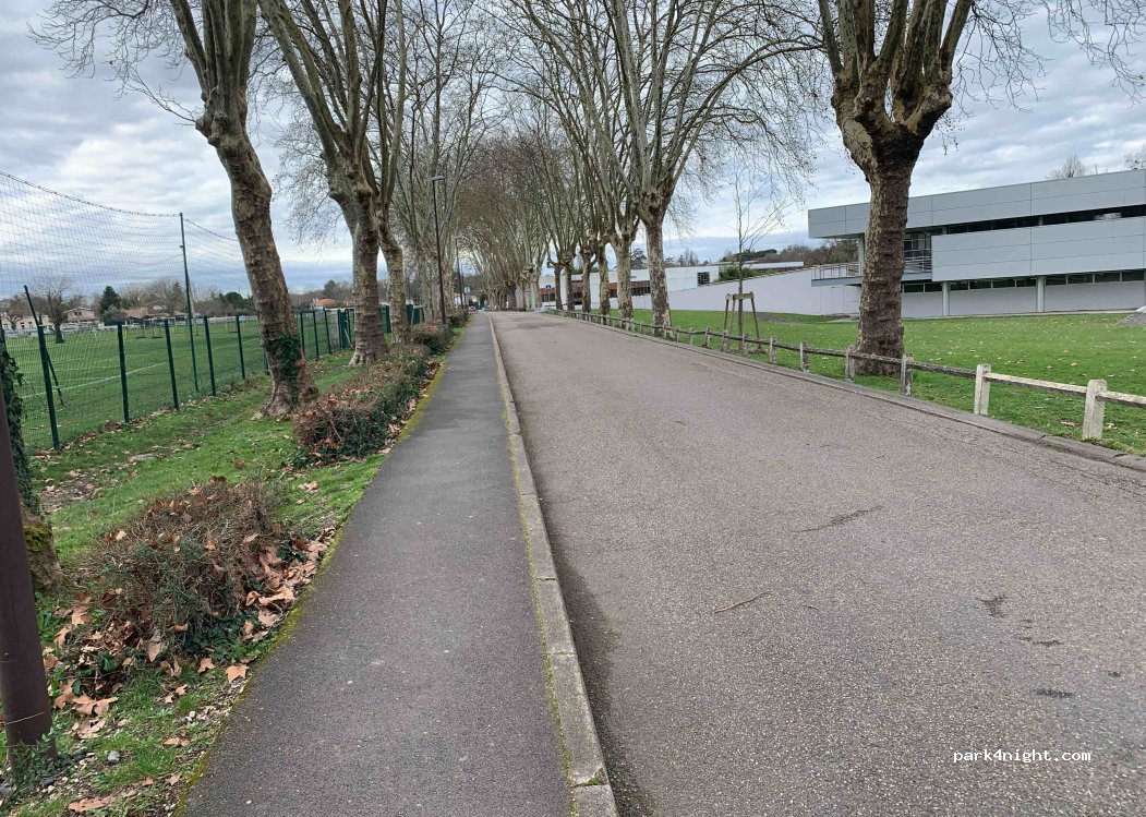 (33170) Gradignan - parc mandavit — foto