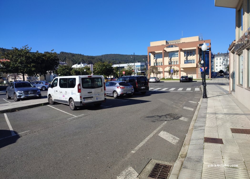 (15270) Cee - 23 Avenida Lino Fernández Madero — foto 3