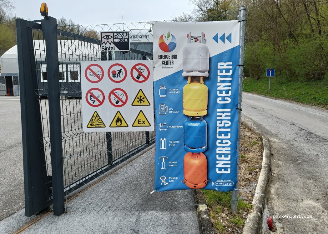 (8000) Novo mesto - 3 Zwittrova ulica — foto 3