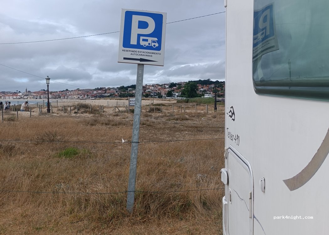 (36370) Nigrán - 80 Avenida Praia America — foto 4