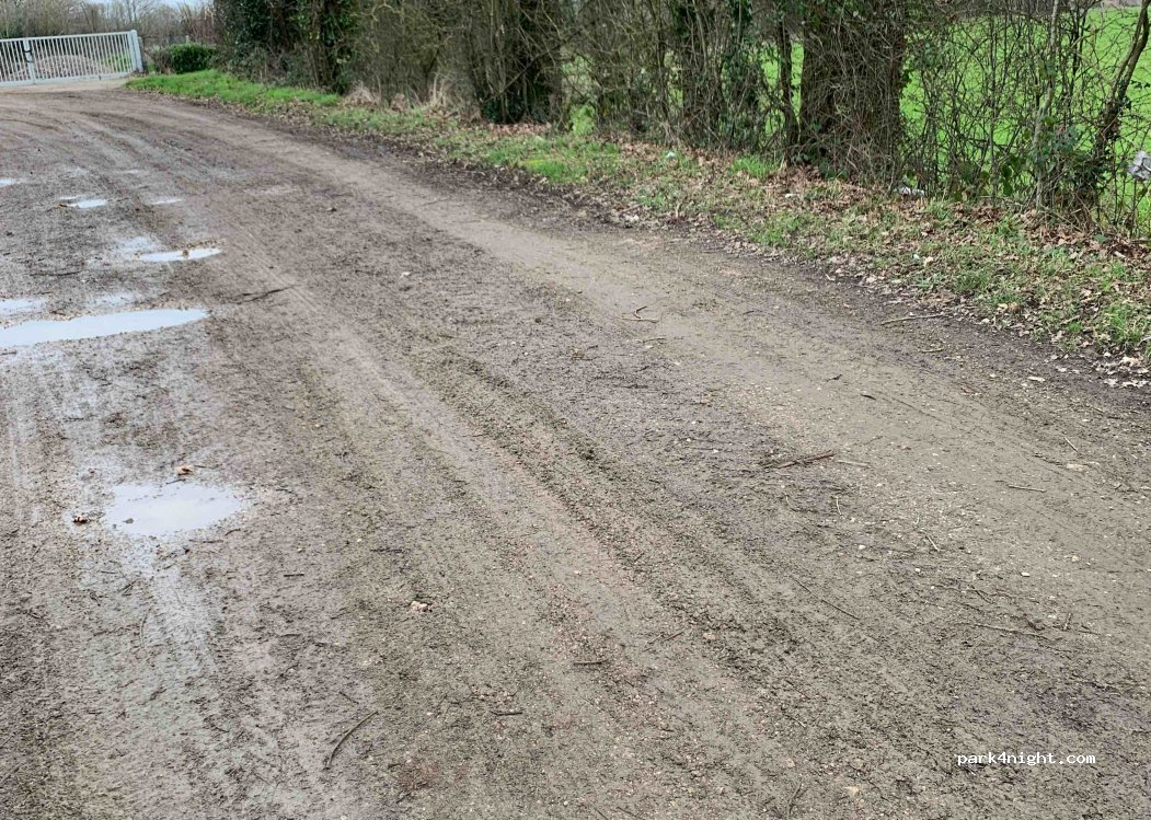 (28330) La Bazoche-Gouet - D9 — foto 2