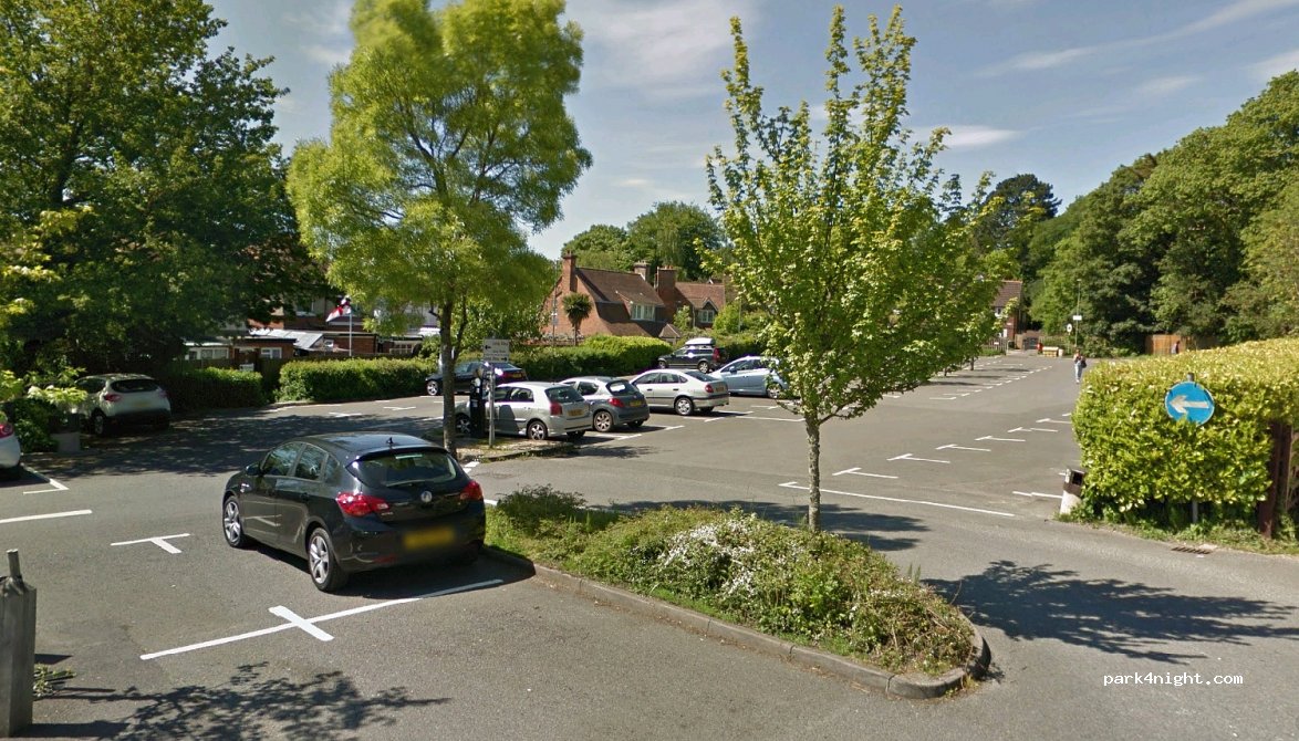 (SO43 7BN) Lyndhurst - 26 Shaggs Meadow — foto