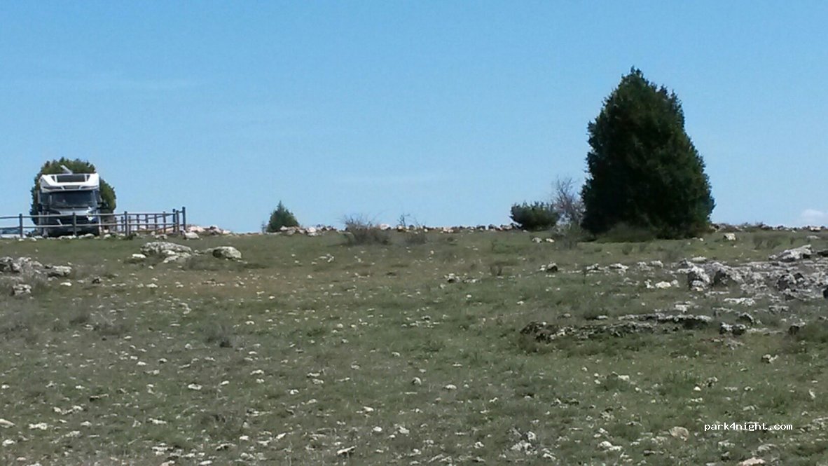 () Carrascal del Río - Camino a Ermita de San Frutos — foto