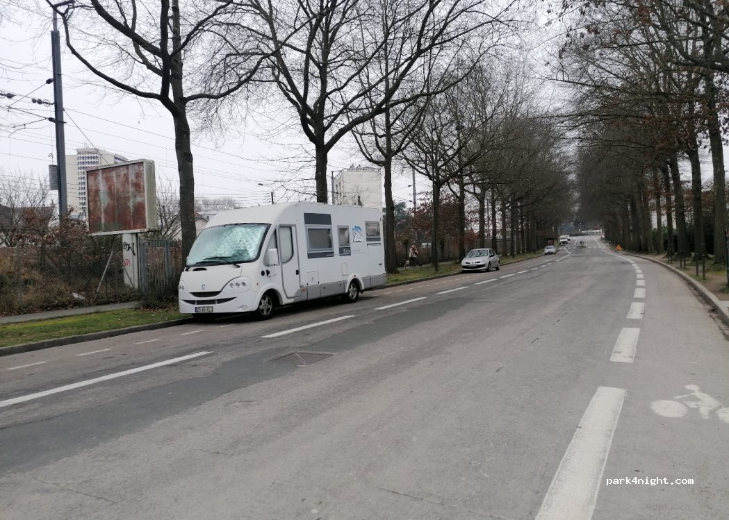 (35000) Rennes - Rue Henri le Guilloux — foto