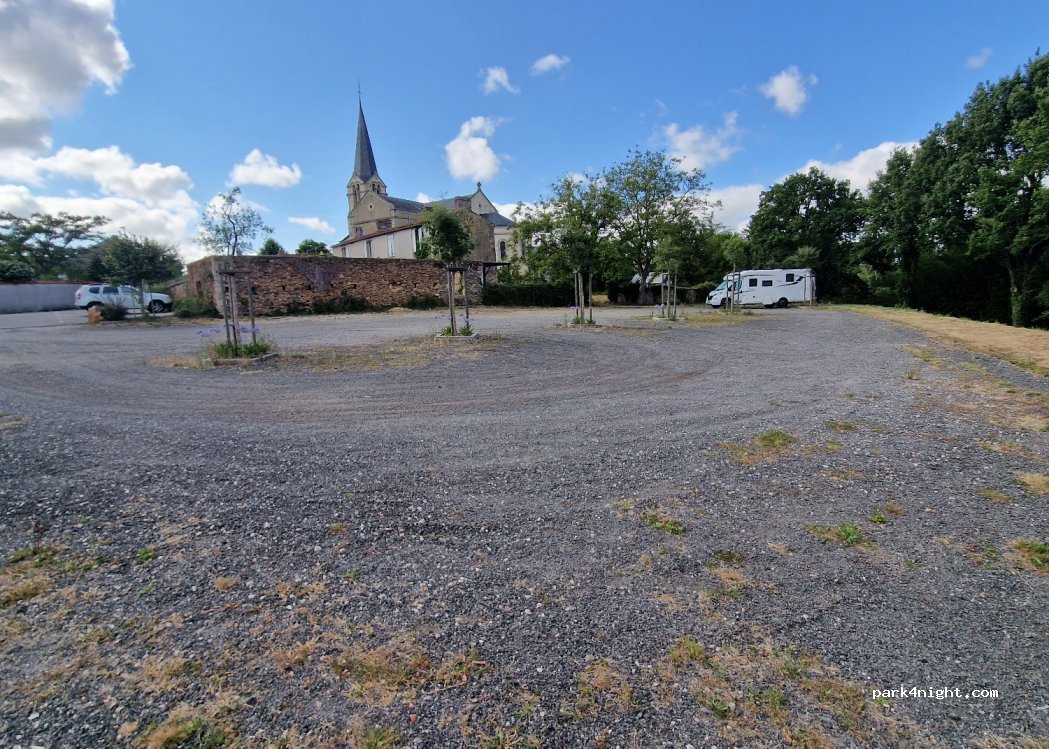 (85150) Martinet - 1 Rue de la Salette — foto 2