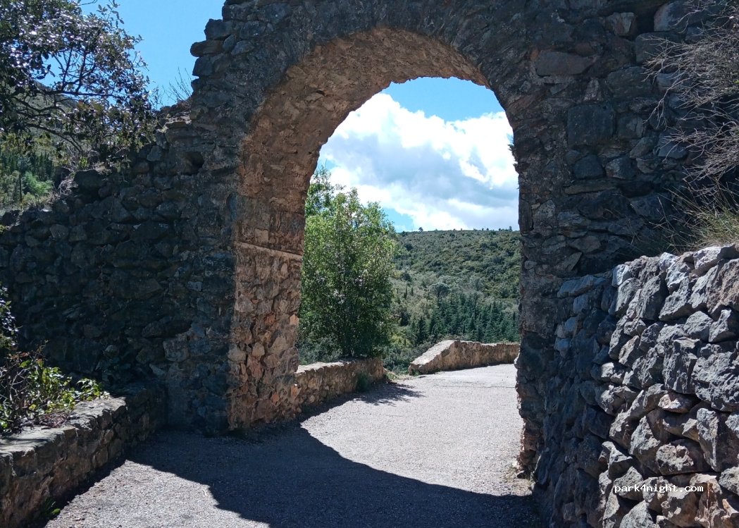 (66300) Castelnou - Village — foto 2