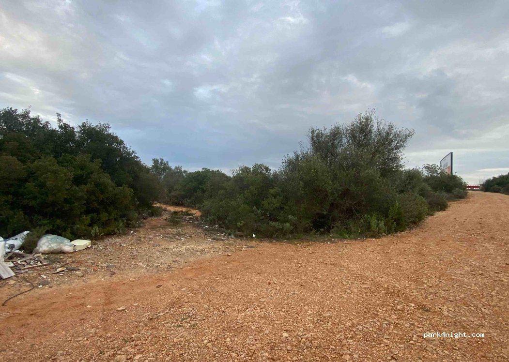 (8700) Moncarapacho - Unnamed Road — foto