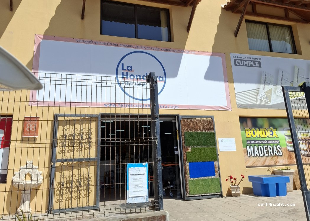 (35600) Puerto del Rosario - 18 Calle la Nasa — foto