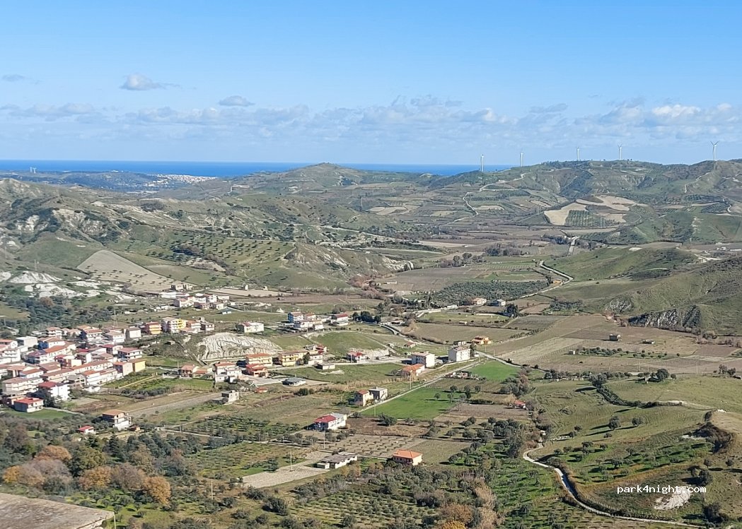 (88814) Melissa - 2 Strada Provinciale 12 — foto