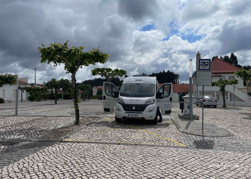 Área De Servico De Autocaravanas São Mamede — foto 4