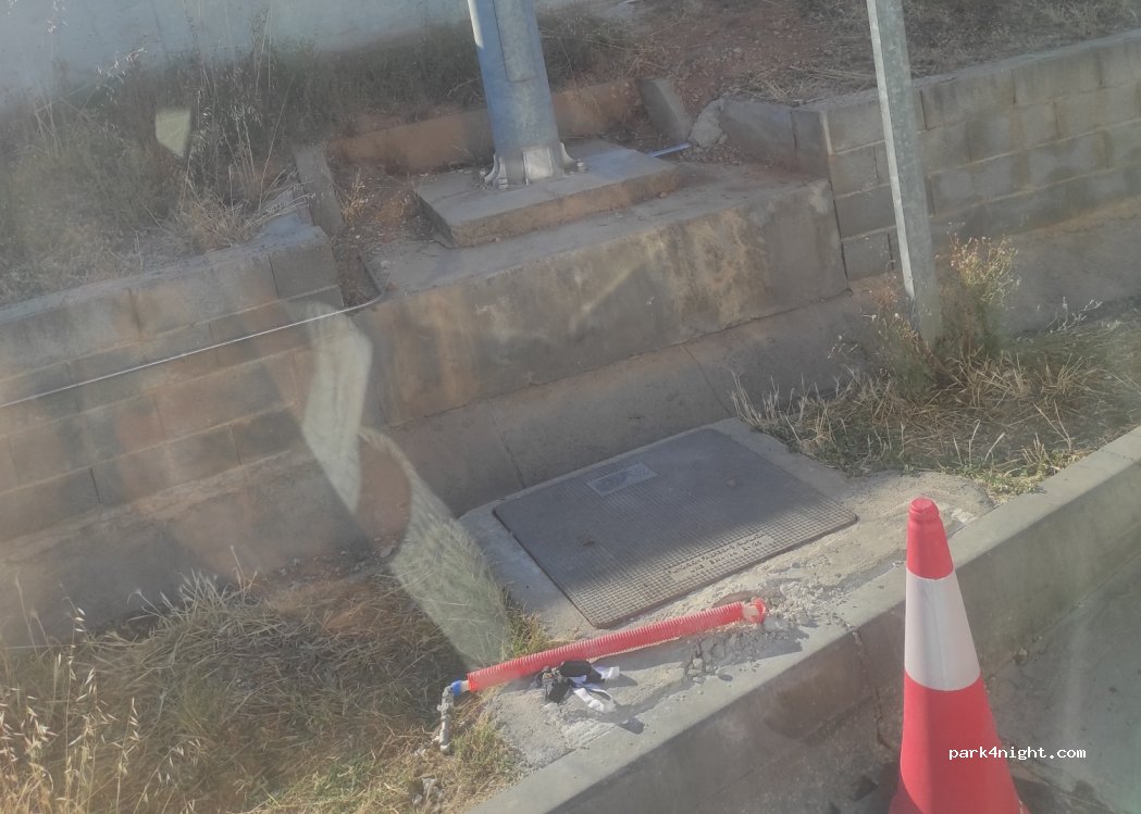 (08290) Cerdanyola - Autopista del Mediterráneo — foto 3