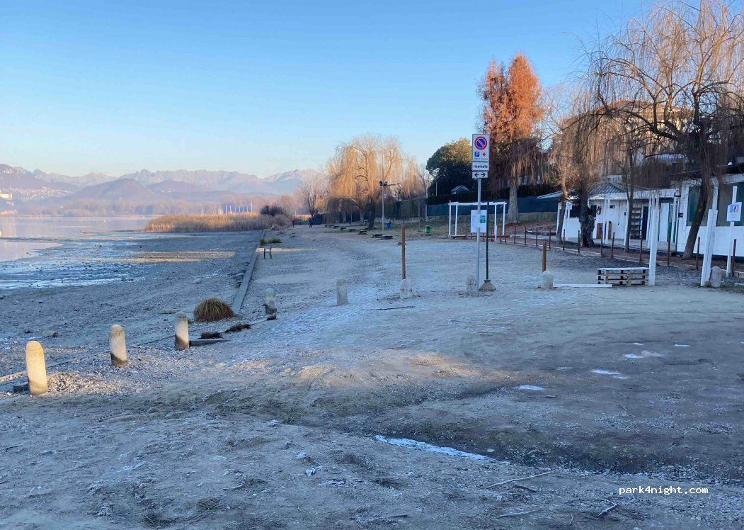 (21018) Lisanza - 9 Via Al Lago — foto