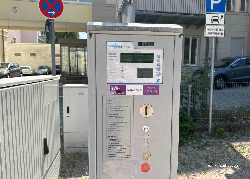 (76530) Baden-Baden - 2 Bahnstaffeln — foto 3