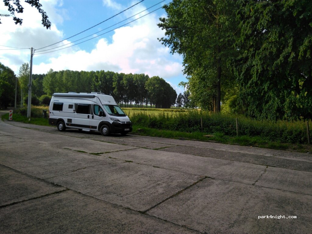 (5080) La Bruyère - 13 Rue des Ecoles — foto 2