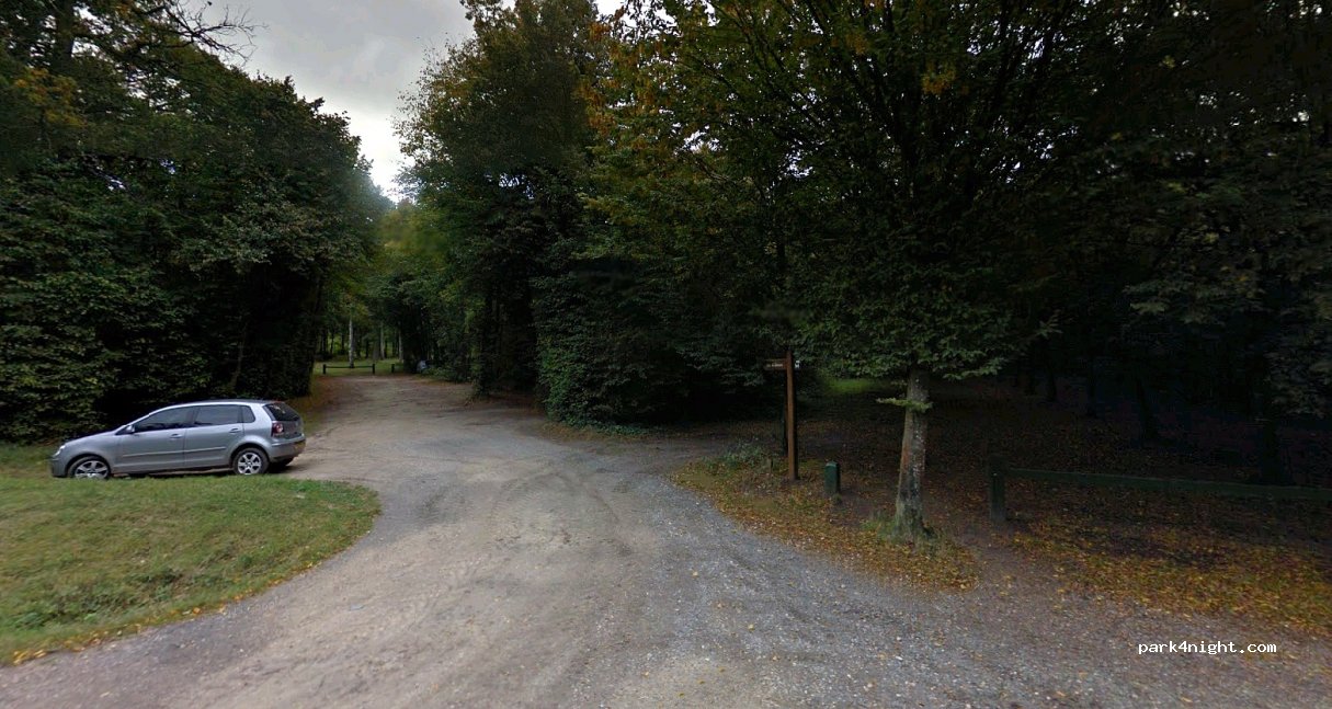 (60500) Chantilly - Route du Poteau du Puits — foto
