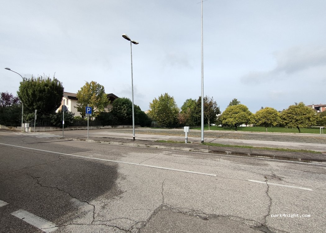 (37014) Castelnuovo del Garda - 33 Via Marco Polo — foto 3