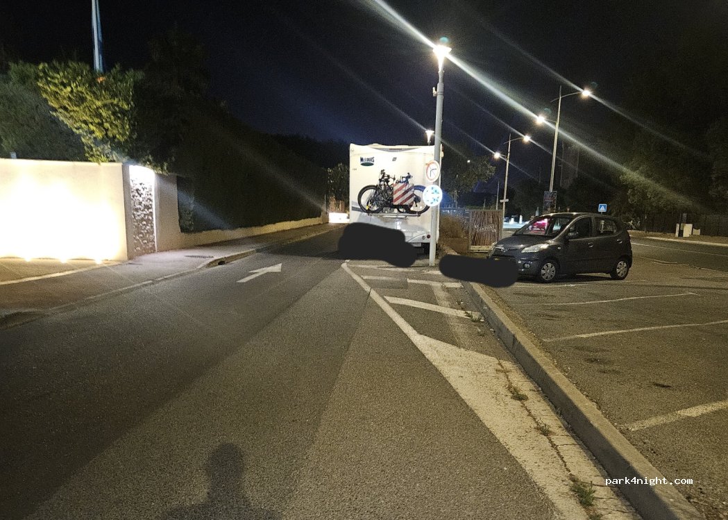 (83370) Fréjus - 32 Avenue Lucien Bœuf — foto 3
