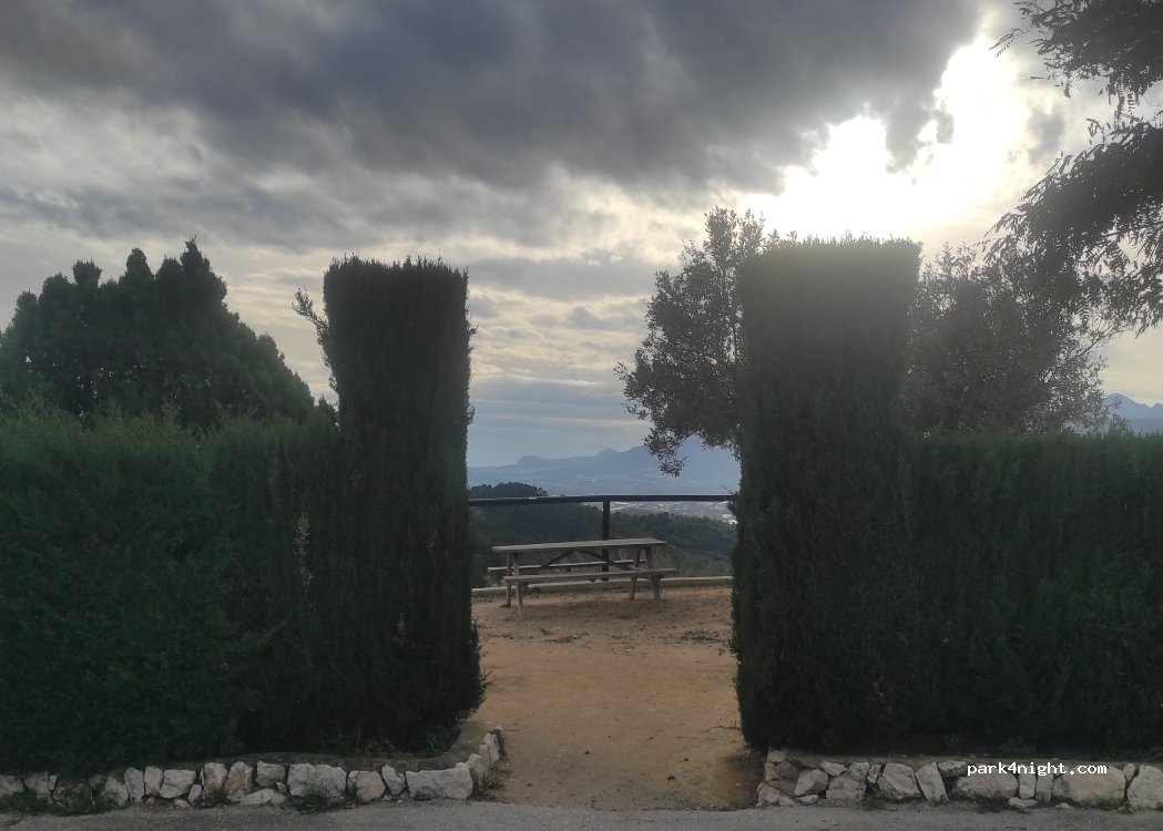 (03518) Tàrbena - 1 Partida Coll de la Creu — foto 2
