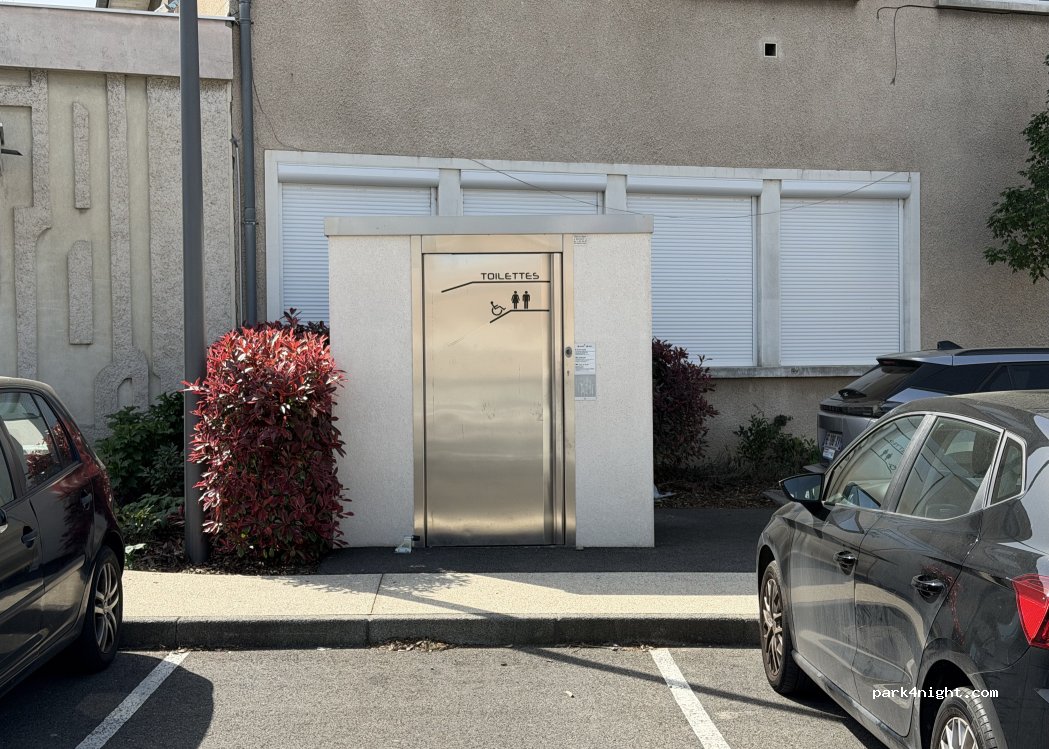 (69360) Sérézin-du-Rhône - 16 Avenue du Dauphiné — foto 4
