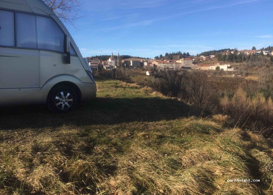 (07520) Lalouvesc - 243 Route de Saint-Félicien — foto 3