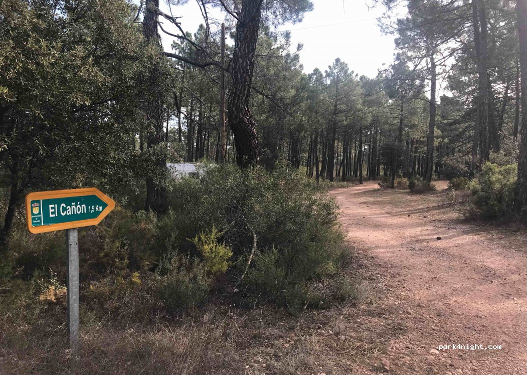 (16321) Casillas de Ranera - Unnamed Road — foto 2