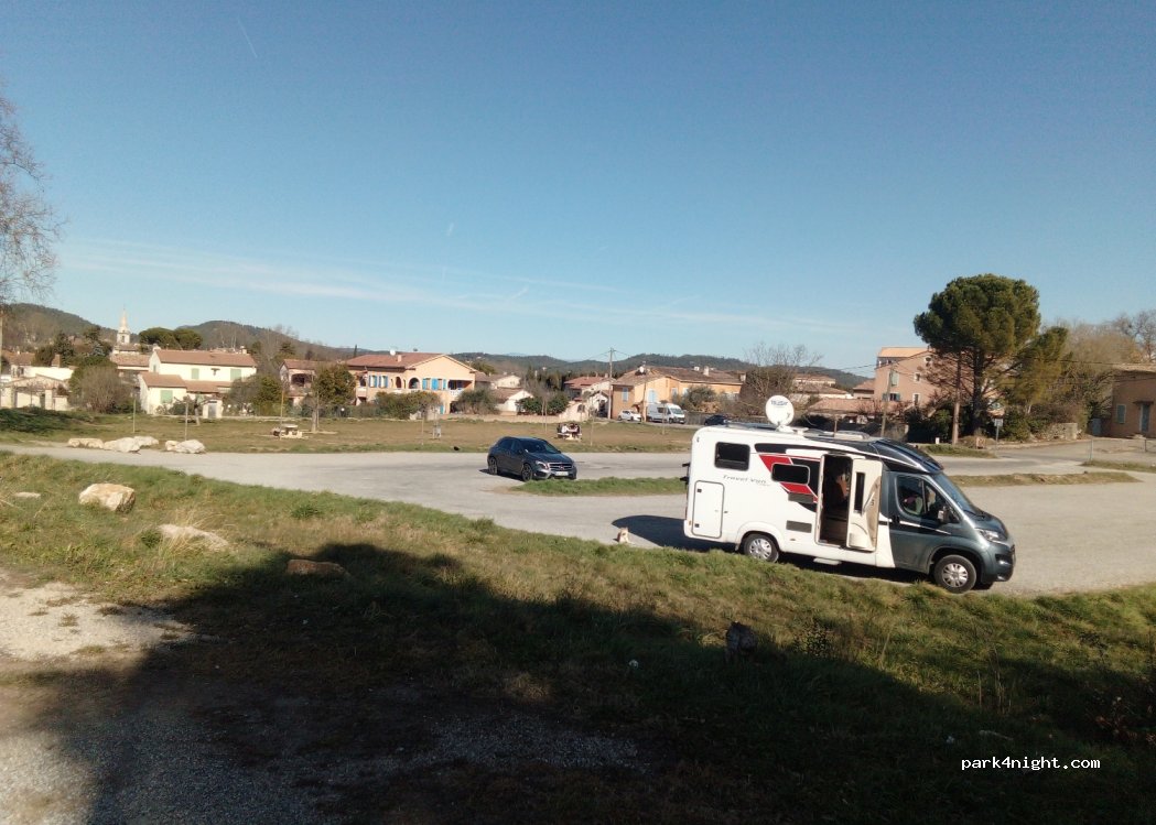(83170) Brignoles - 375 Boulevard des Voûtes — foto