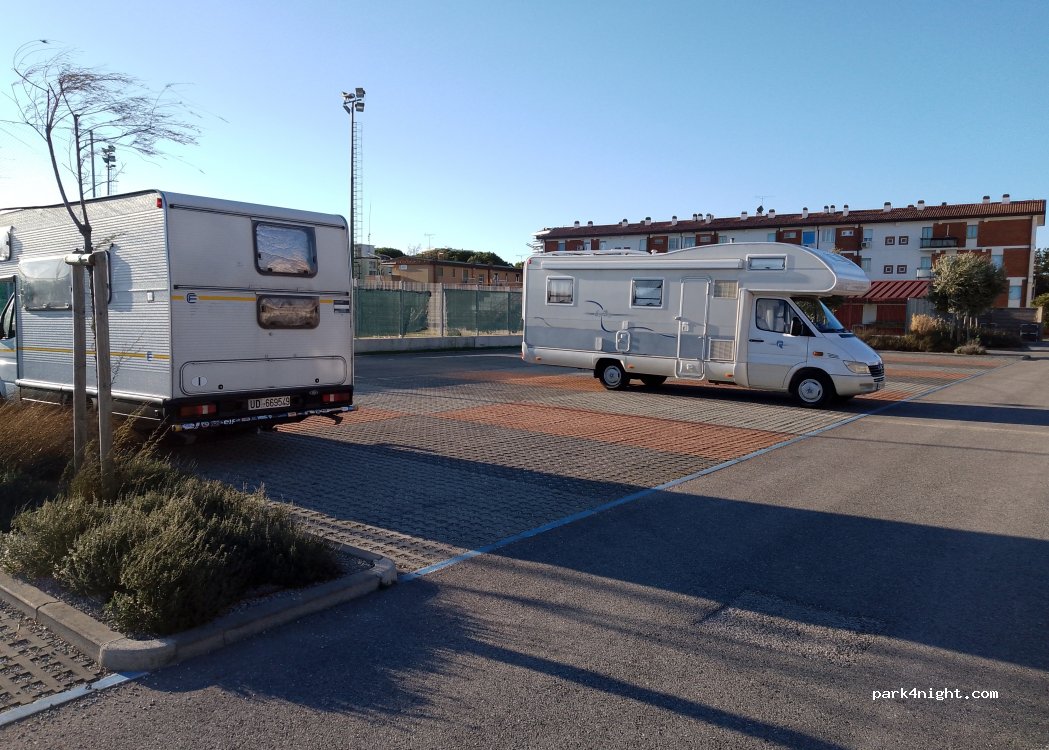 (34073) Grado - 19 Via dell'Ingegno — foto 5