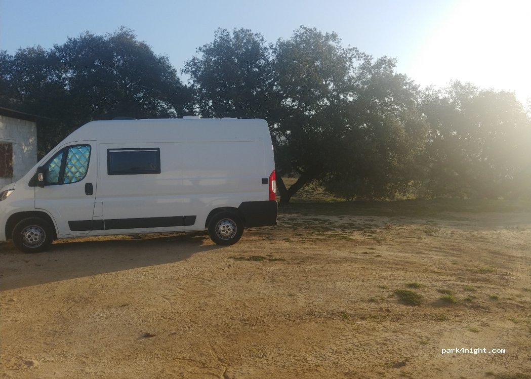 (10137) Cáceres - Unnamed Road — foto