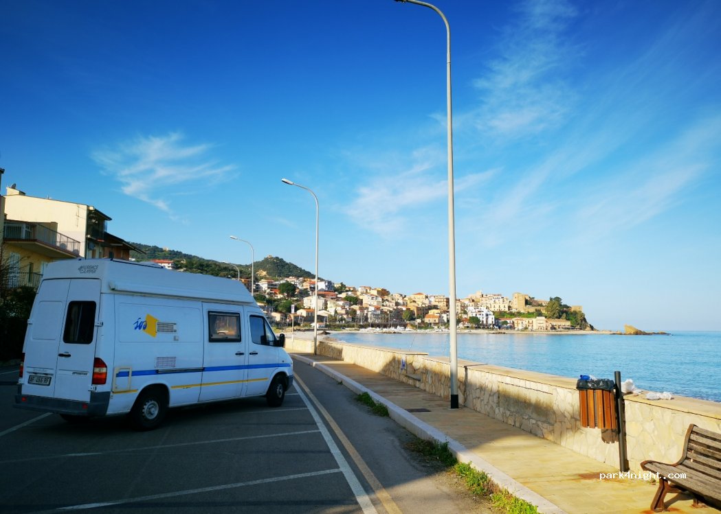 (98079) Castel di Tusa - 14 Viale Europa Unita — foto