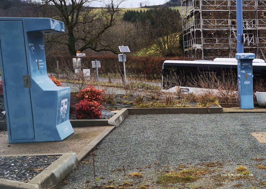 (42114) Saint-Cyr-de-Valorges - 2 Coussy — foto
