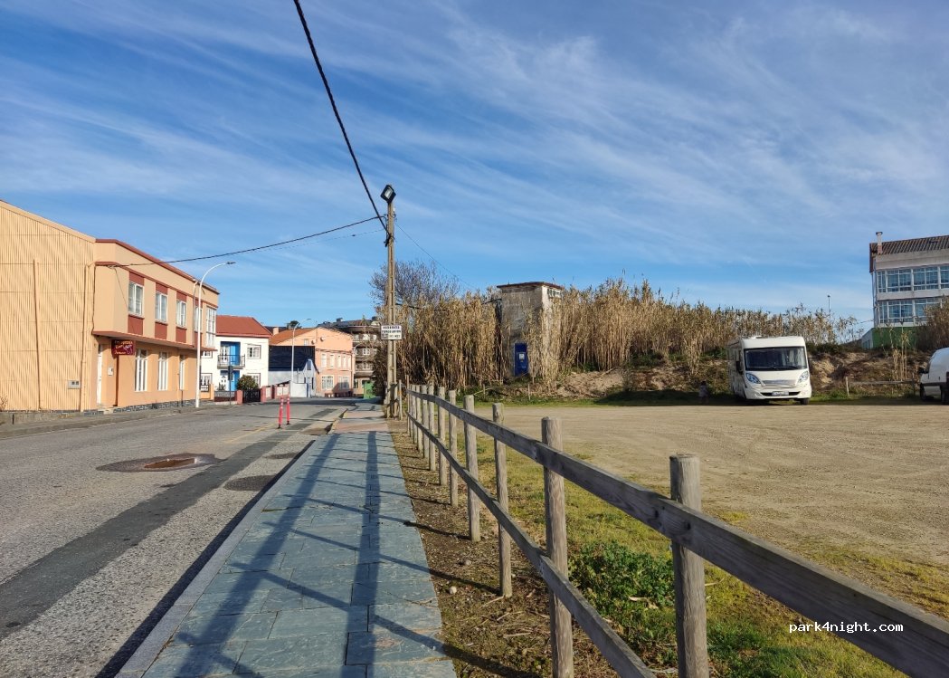 (15339) O Porto de Espasante - 3 Estrada do Porto — foto 2