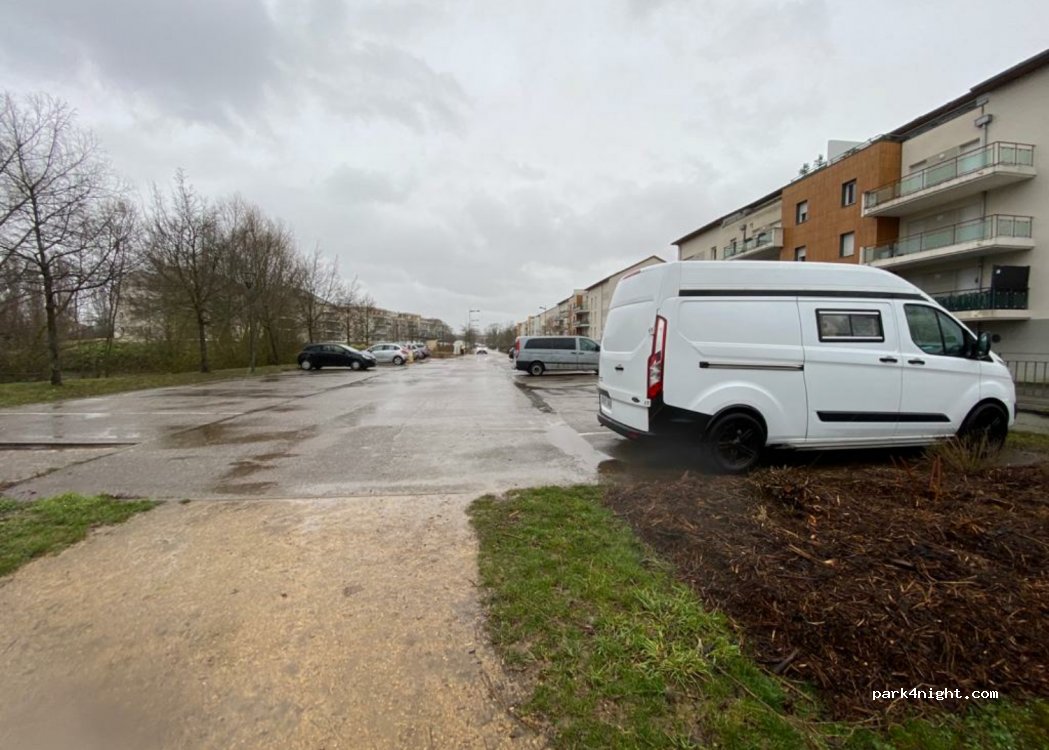 (57160) Moulins-lès-Metz - 11 Rue des Trois Haies — foto