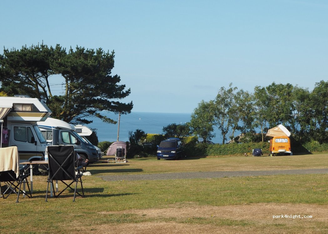 Polruan Holidays camping and caravanning — foto